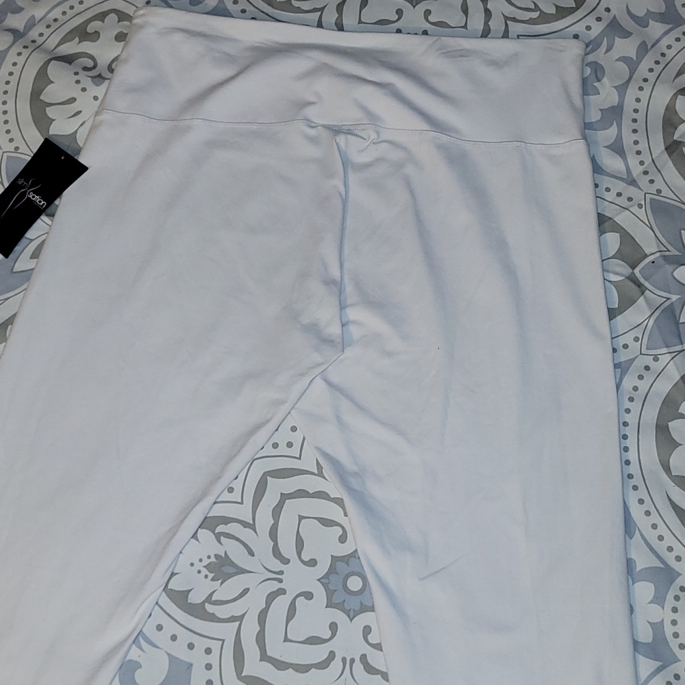Slim-sation Tummy control top panel white Capri stretch flat front Plus Pull on - Picture 4 of 7